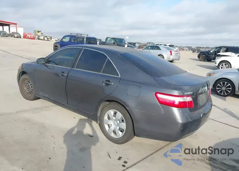 2009 Toyota Camry Le z USA, uszkodzony, nr VIN 4T1BE46KX9U900979